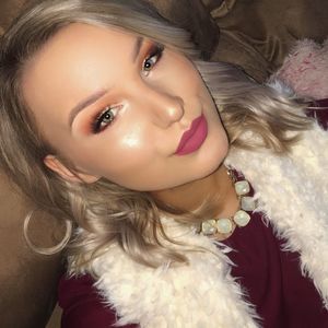 Meet your Posher, Libby